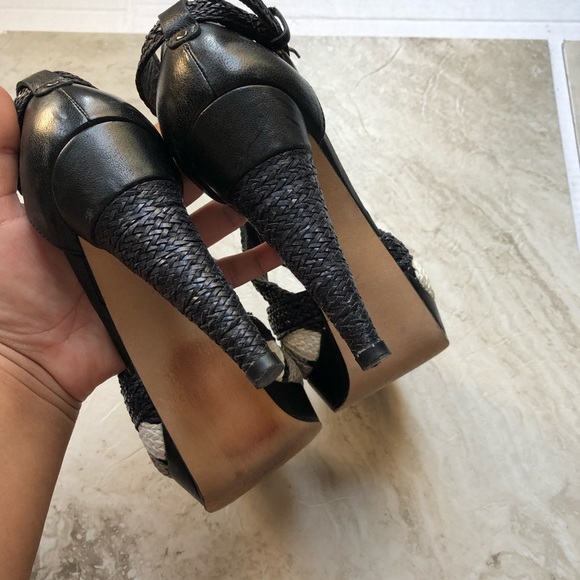 Stuart Weitzman Black Braided Heels - Picture 5 of 8